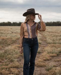 Dot print arena shirt