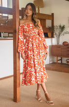 Load image into Gallery viewer, Maxi dress with cut out
